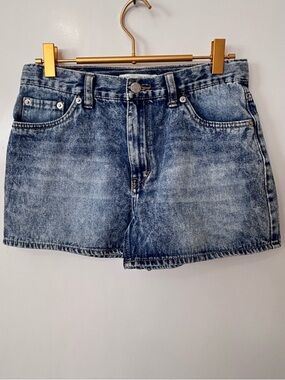Levi's| Acid Washed Blue Denim High-Rise ‘Shorty’ Jean Shorts Sz 14
